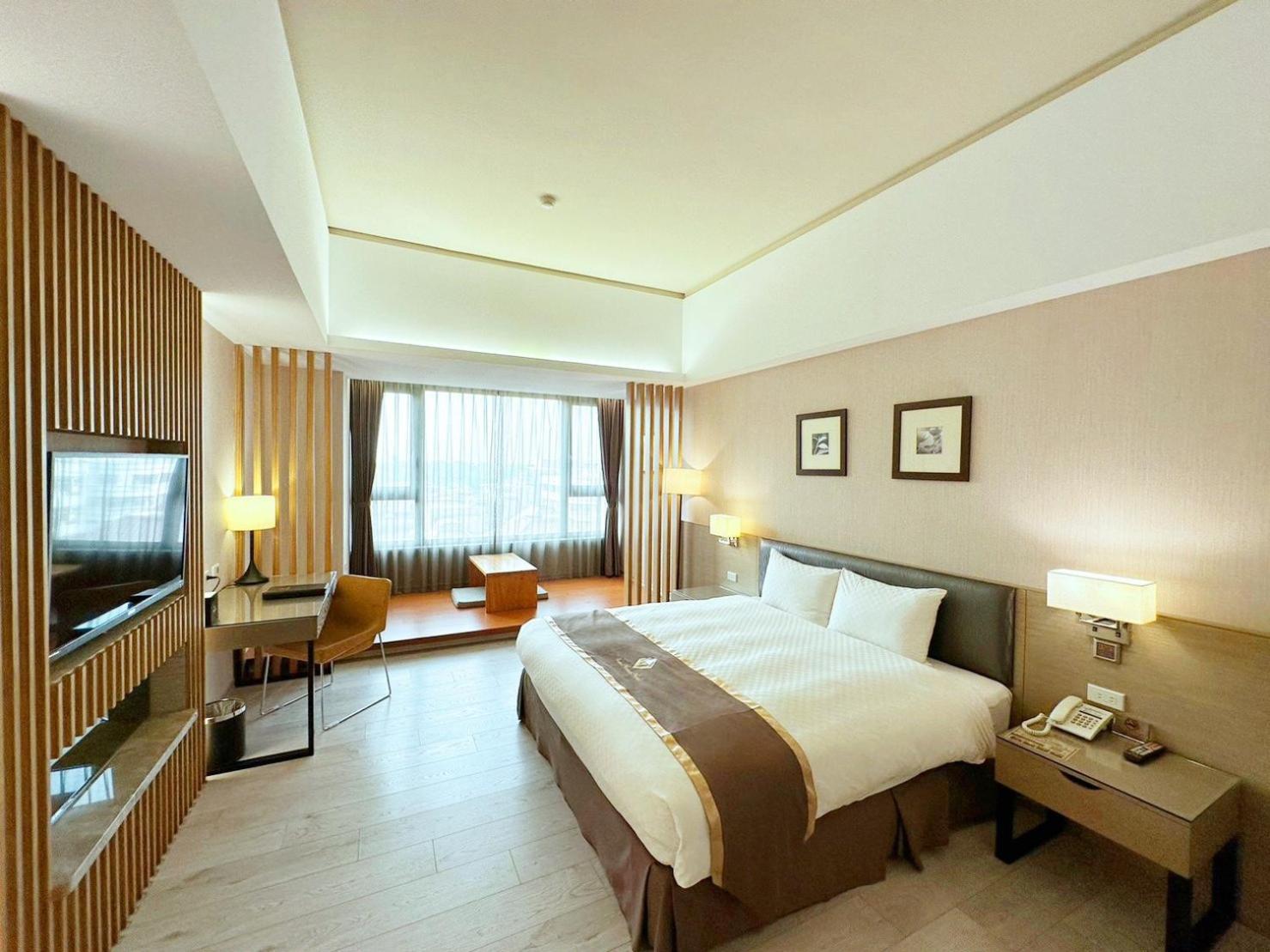 Tsun Huang Hotel Kota Chiayi Ruang foto